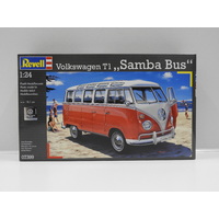 1:24 Volkswagen T1 "Samba Bus"