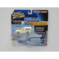 1:64 1960 Studebaker Truck with Houseboat (Jonquil Yellow)