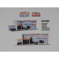 1:64 Garage Diorama Mijo Exclusive (Gulf Decal Included)