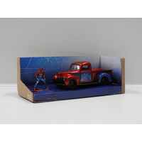 1:32 Proto-Suit Spider-Man & 1941 Ford Pickup "Spider-Man"
