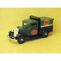 1:43 1934 FORD V8 PICK-UP - WATNEYS