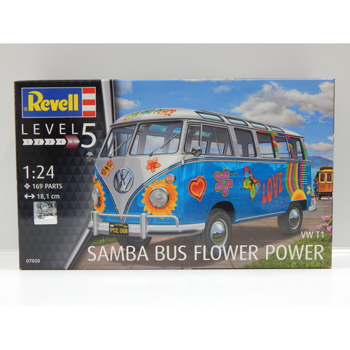 1:24 Volkswagen T1 Samba Bus "Flower Power"