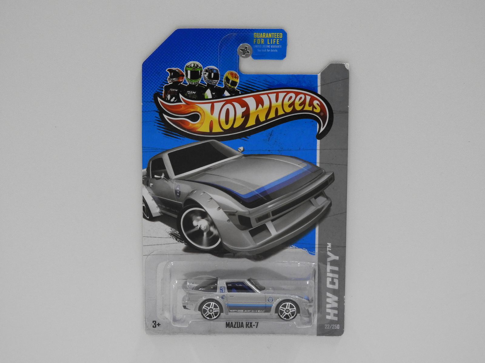 1 64 Mazda RX 7 2013 Hot Wheels Treasure Hunt Long Card