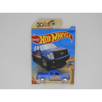 1:64 2009 Ford F-150 - Hot Wheels 50 Race Team