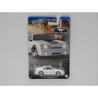 1:64 1984 Ford Mustang SVO - Hot Wheels Silver Series "60 Years"