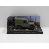 1:43 Land Rover Series lll - James Bond "The Living Daylights"