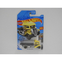 1:64 Fast-Bed Hauler - Hot Wheels 2019 Treasure Hunt Long Card