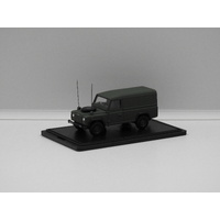 1:76 Land Rover Defender "Military"