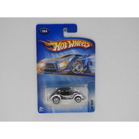 1:64 Volkswagen Bug - 2005 Hot Wheels Long Card