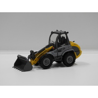 1:50 Kramer All Rad Loader
