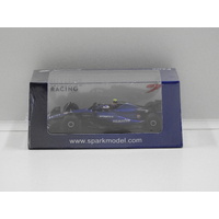 1:64 Williams Racing FW46 Bahrain GP 2024 (Logan Sargeant) #2
