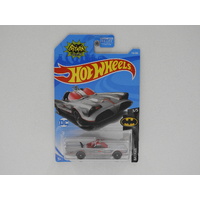 1:64 Classic TV Series Batmobile - Hot Wheels Long Card "Batman"