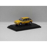 1:76 Austin Maestro "AA"
