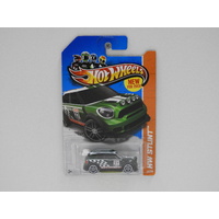 1:64 2012 Mini Countryman Rally - 2013 Hot Wheels Long Card