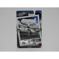 1:64 Ford GT40 - Hot Wheels "Silver Series"