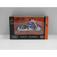 1:18 2009 Harley-Davidson FXDFSE CVO Fat Bob