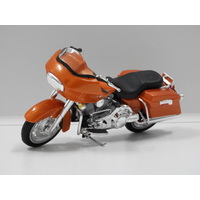 1:18 2002 Harley-Davidson FLTR Road Glide