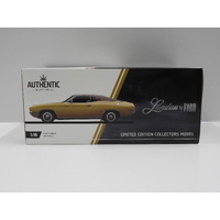 1:18 Ford P4 Landau (Tropic Gold)