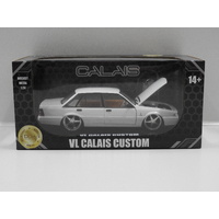 1:24 Holden VL Calais Custom (Metallic White)