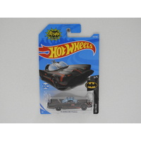 1:64 Classic TV Series Batmobile - Hot Wheels Long Card "Batman"