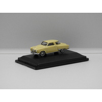 1:87 1950 Studebaker Champion Starlight Coupe (Tulip Cream)