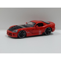 1:24 2008 Dodge Viper SRT10 (Red with Black Bonnet)