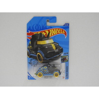 1:64 Tricera-Truck - Hot Wheels 2020 Treasure Hunt Long Card