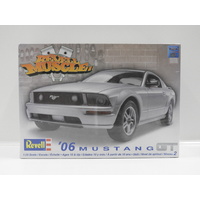 1:25 2006 Mustang GT