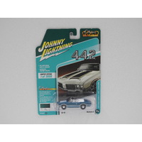 1:64 1970 Olds Cutlass 442 Convertible (Aegean Aqua Poly) - Johnny Lightning "Classic Gold Collection"