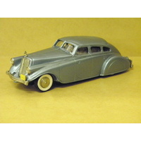 1:43 1933 PIERCE ARROW SILVER ARROW