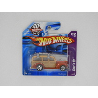 1:64 1940's Woodie - 2008 Hot Wheels Short Card