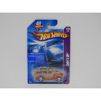 1:64 1940's Woodie - 2008 Hot Wheels Long Card