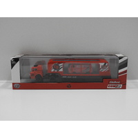 1:64 1970 Ford C-950 & 1965 Ford Econoline Van "Edelbrock"