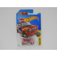 1:64 Morris Mini - 2016 Hot Wheels Long Card