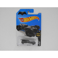 1:64 Batmobile - Hot Wheels Long Card "Batman v Superman Dawn Of Justice"