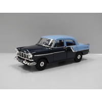 1:18 Holden FC Special (Cambridge Blue/Teal Blue)