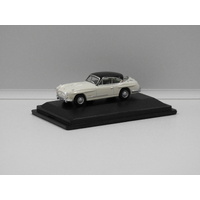1:76 Jensen 541R (Old English White/Connaught Green)