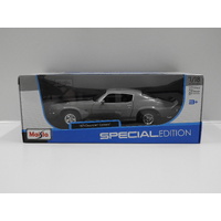 1:18 1971 Chevrolet Camaro (Grey Metallic)