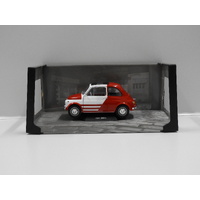 1:18 1965 Fiat 500 - Robe Di Kappa (Red/White)