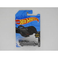 1:64 Batmobile - Hot Wheels Long Card "Batman"