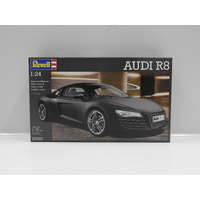 1:24 Audi R8