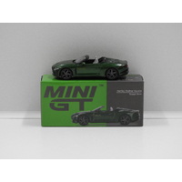 1:64 Bentley Mulliner Bacalar Scarab Green)