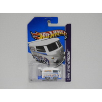 1:64 Volkswagen Kool Kombi - 2013 Hot Wheels Long Card