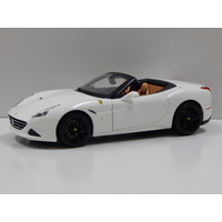 1:18 Ferrari California T - Open Top (White) - Signature Series