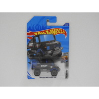 1:64 Mercedes-Benz Unimog 1300 - Hot Wheels 2020 Treasure Hunt Long Card