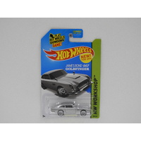 1:64 1963 Aston Martin DB5 - Hot Wheels Long Card James Bond "Goldfinger"
