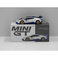 1:64 Lamborghini Huracan STO (Bianco Asopo) (Opened, Unsealed)