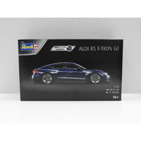 1:24 Audi RS E-Tron GT (Snap-Tite Kit)