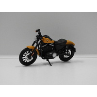 1:18 2014 Harley-Davidson Sporster Iron 883