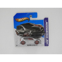 1:64 Volkswagen Golf GTi - 2013 Hot Wheels Short Card